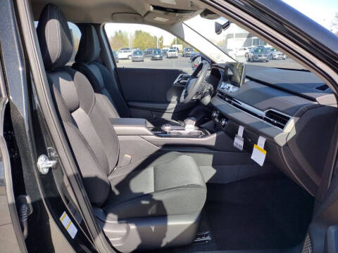 2026 Mitsubishi Outlander ES