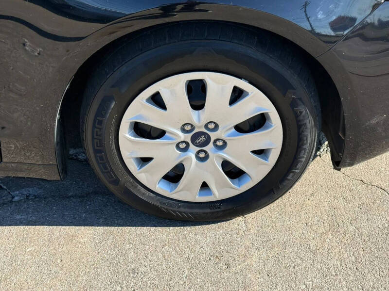 2019 Ford Fusion S