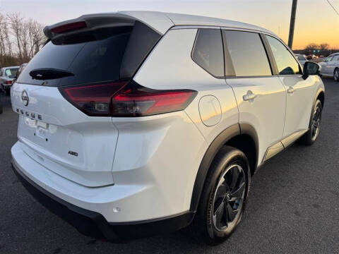 2025 Nissan Rogue SV