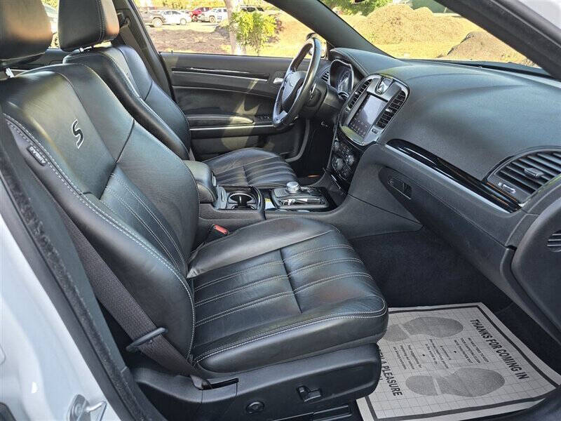 2021 Chrysler 300 S V6