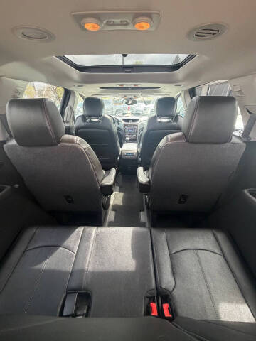 2016 Chevrolet Traverse LT