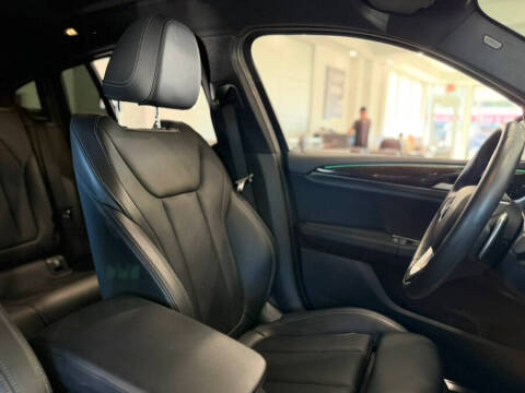 2022 BMW X4 xDrive30i