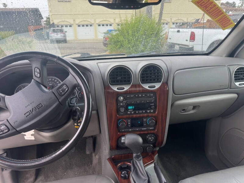 2003 GMC Envoy XL SLT