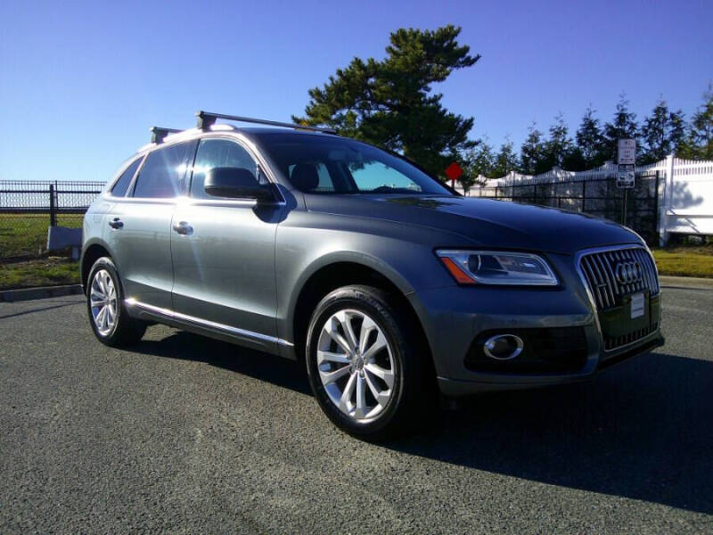 2016 Audi Q5 2.0T quattro Premium Plus