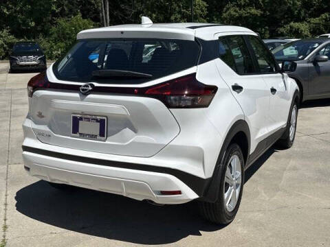 2025 Nissan Kicks Play S