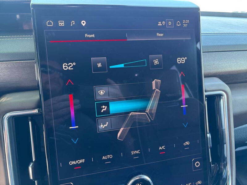 2025 GMC Yukon XL Denali Ultimate