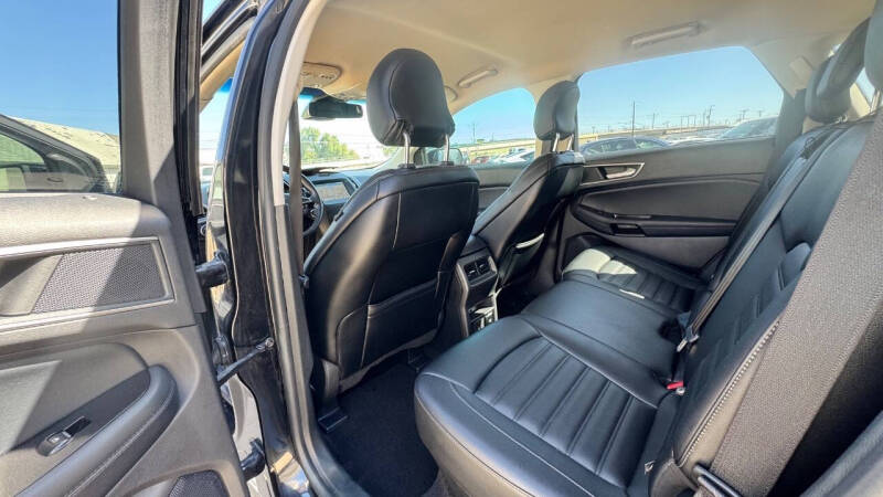 2019 Ford Edge SEL
