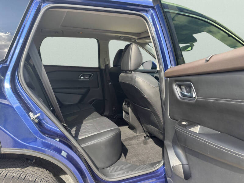 2023 Nissan Rogue Platinum