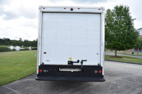 2023 Chevrolet Express 3500