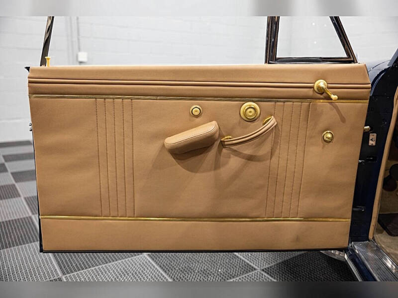 1942 Lincoln Continental