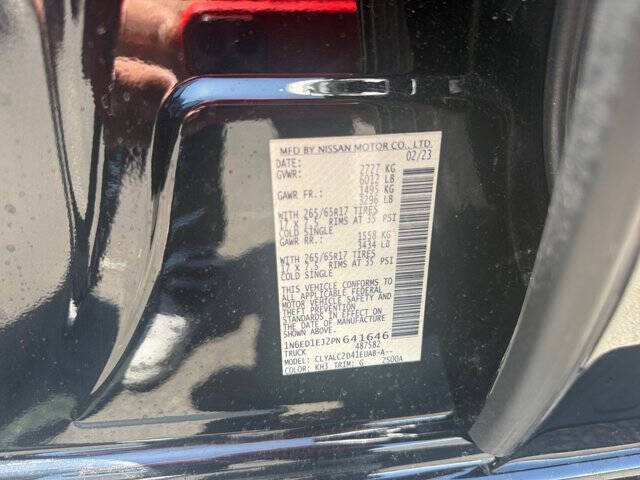 2023 Nissan Frontier SV