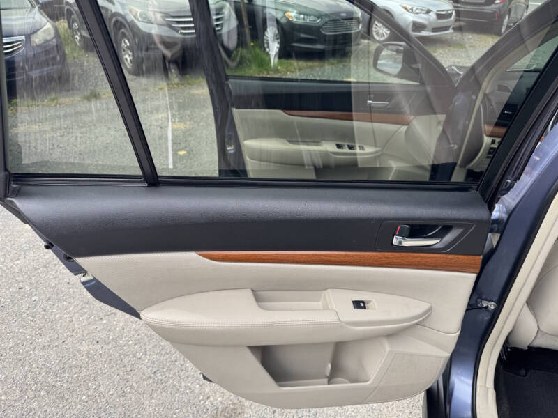 2014 Subaru Outback 2.5i Limited