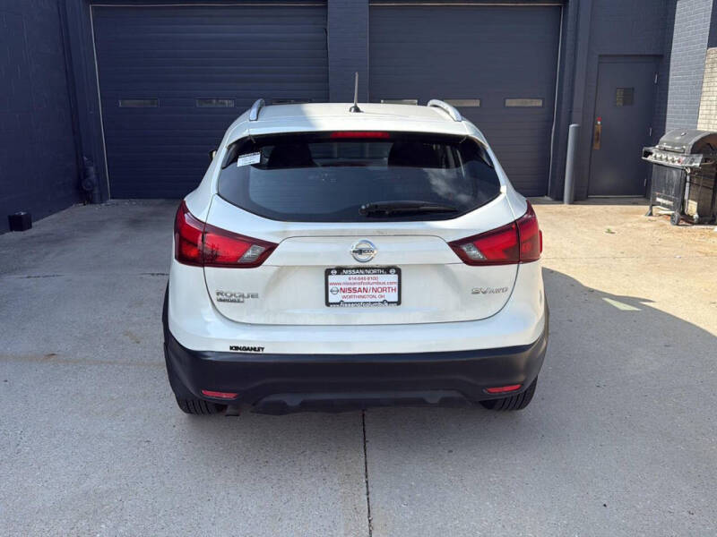 2017 Nissan Rogue Sport SV