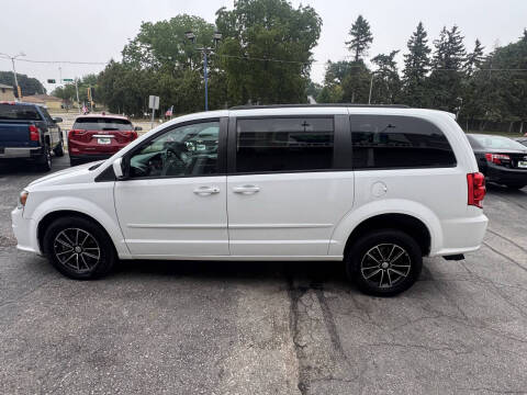 2016 Dodge Grand Caravan R/T