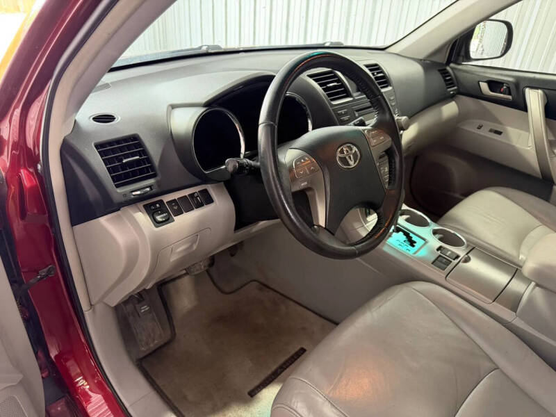 2010 Toyota Highlander SE