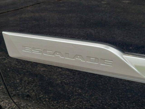 2020 Cadillac Escalade Luxury