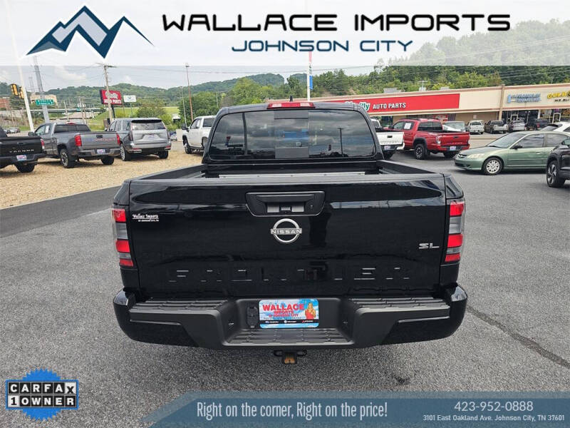 2024 Nissan Frontier SL