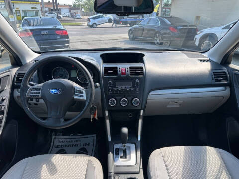 2014 Subaru Forester 2.5i