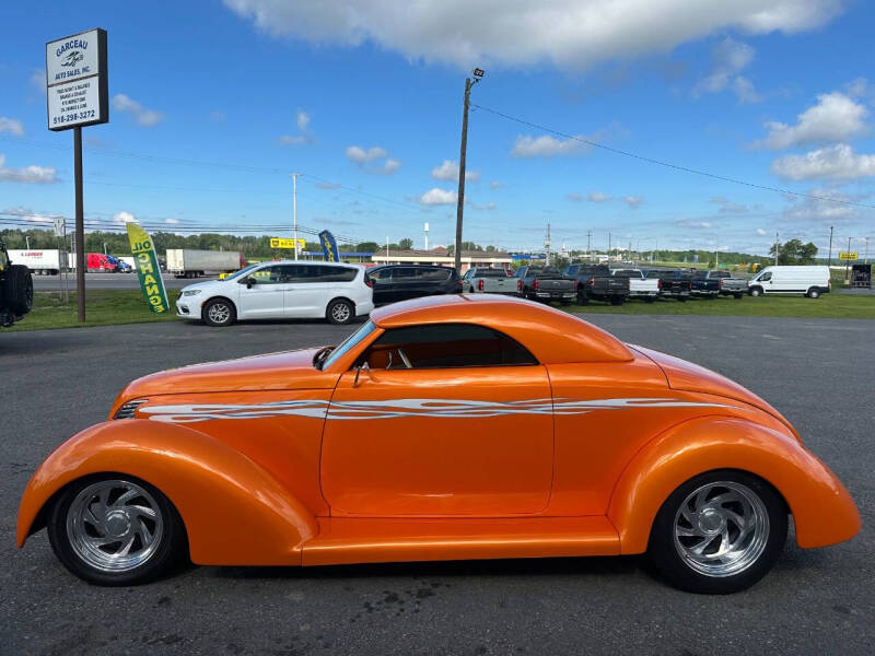 1939 Ford Super Deluxe