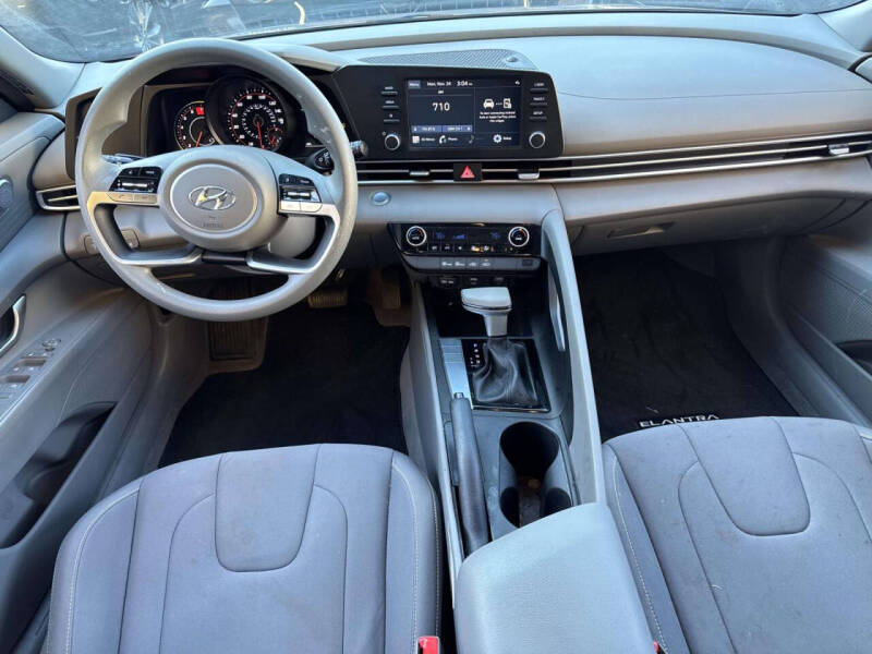 2023 Hyundai Elantra