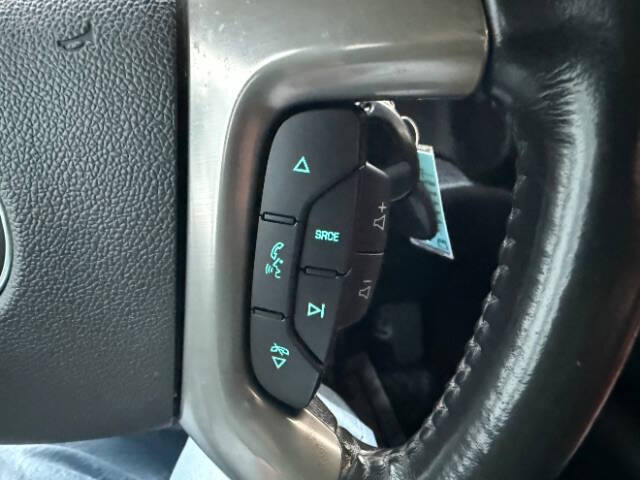 2011 Chevrolet Avalanche LTZ