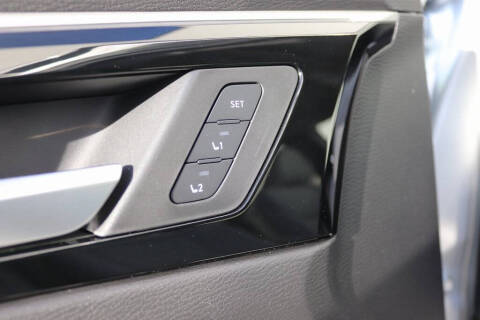 2023 Mitsubishi Outlander PHEV SEL