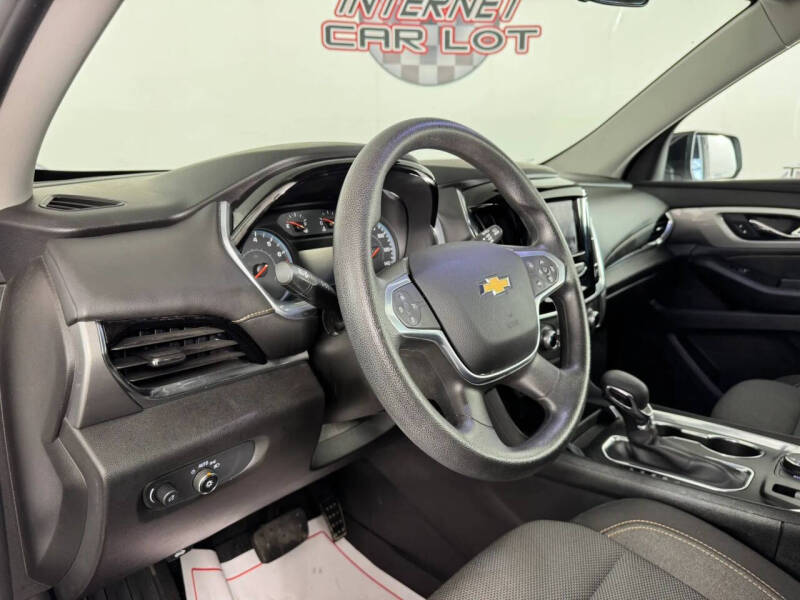 2021 Chevrolet Traverse LS