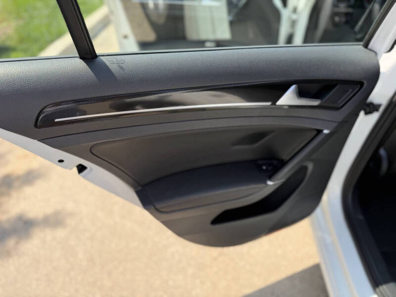2015 Volkswagen Golf TSI SEL