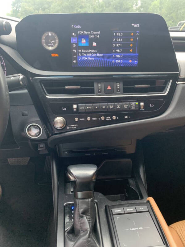 2022 Lexus ES 350