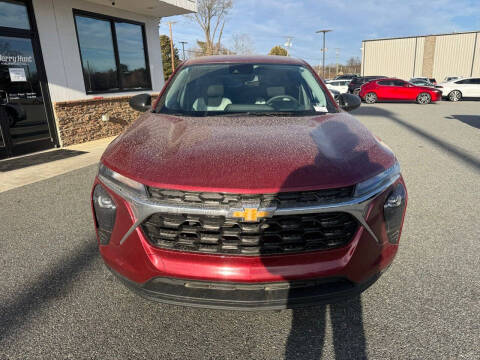 2025 Chevrolet Trax LS