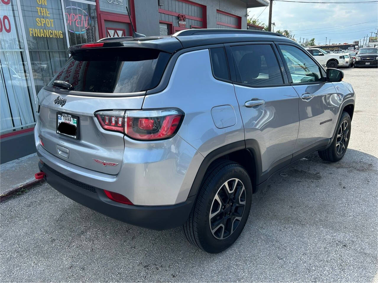 2019 Jeep Compass for sale at SPENCER AUTO SALES in South Houston, TX