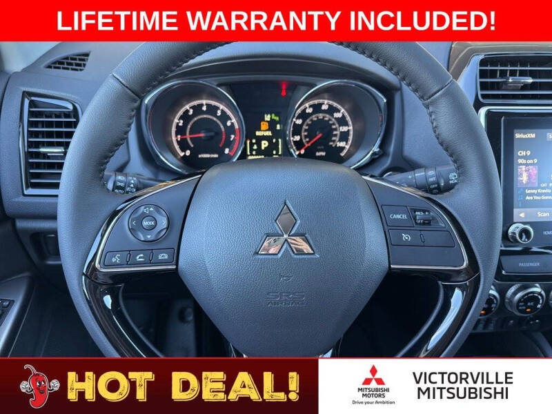 2026 Mitsubishi Outlander Sport SE