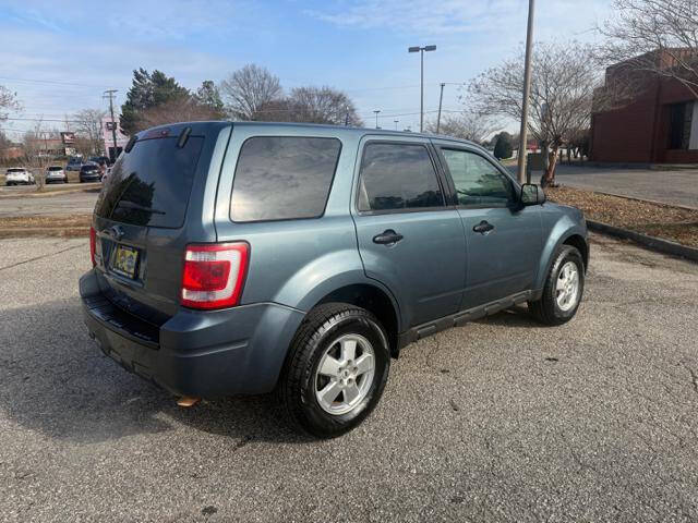 2011 Ford Escape XLS