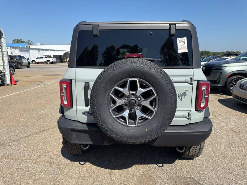 2023 Ford Bronco Badlands Advanced