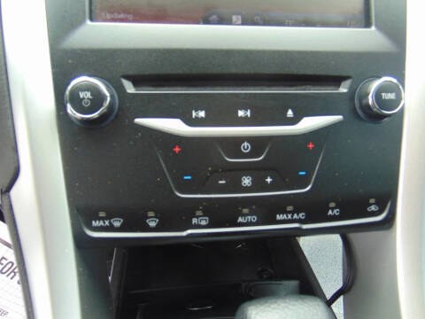 2014 Ford Fusion Hybrid SE