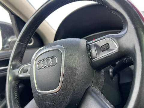 2012 Audi Q5 2.0T quattro Premium Plus