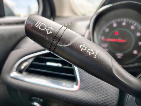 2017 Chevrolet Cruze LT Auto