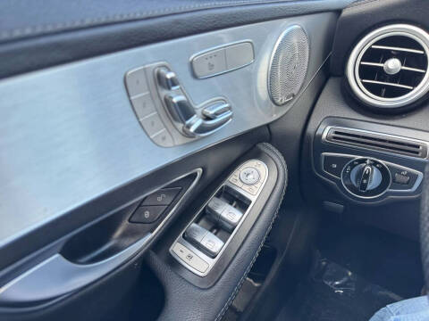 2016 Mercedes-Benz C-Class