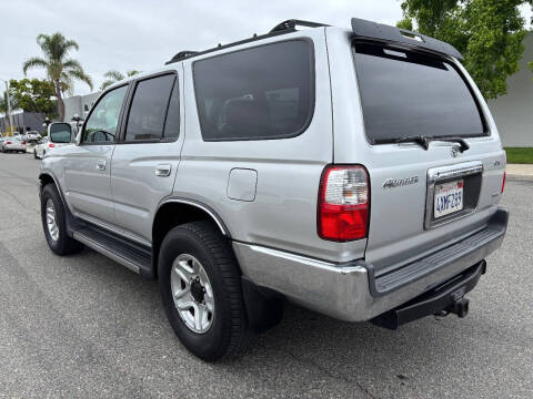 2002 Toyota 4Runner SR5