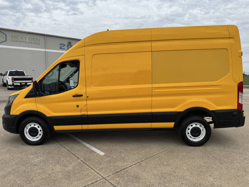 2023 Ford Transit 250