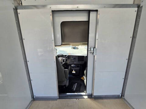 2024 Chevrolet Express 3500