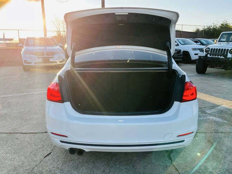 2018 BMW 3 Series 330i