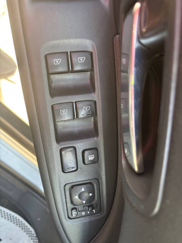 2019 Mitsubishi Outlander SE