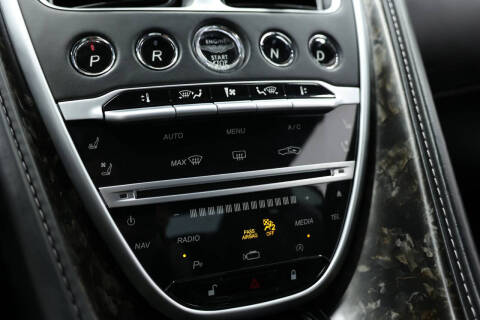 2018 Aston Martin DB11 V12