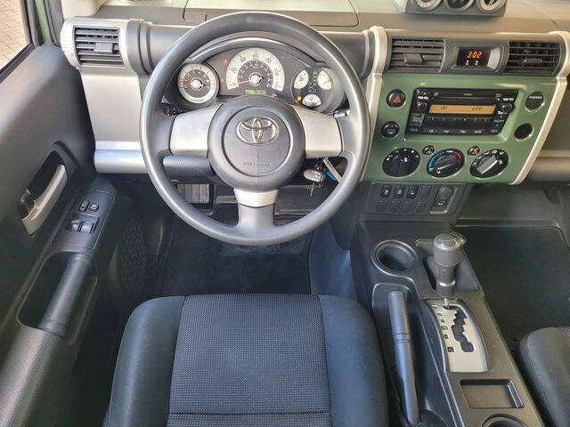 2010 Toyota FJ Cruiser
