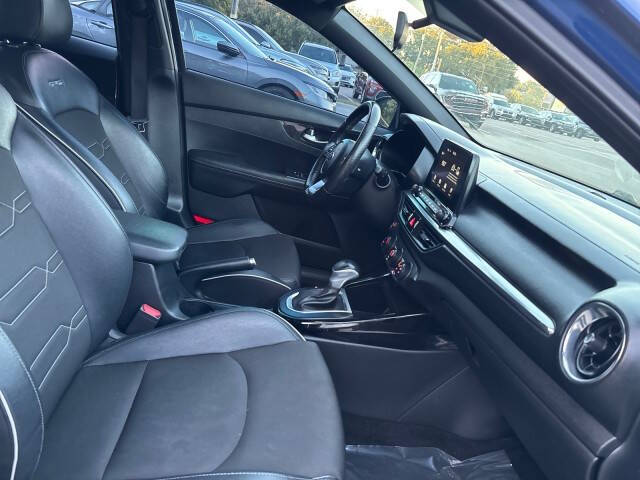 2021 Kia Forte GT Line