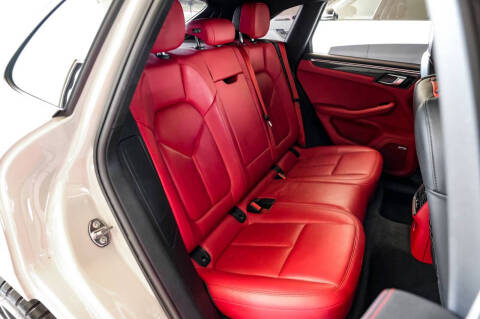 2021 Porsche Macan GTS