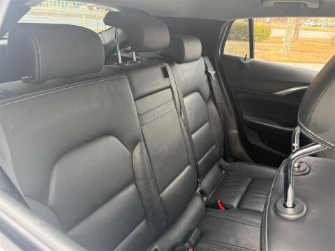 2017 Infiniti QX30 Premium