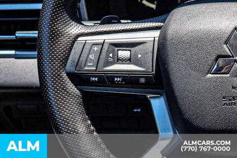 2025 Mitsubishi Outlander SEL