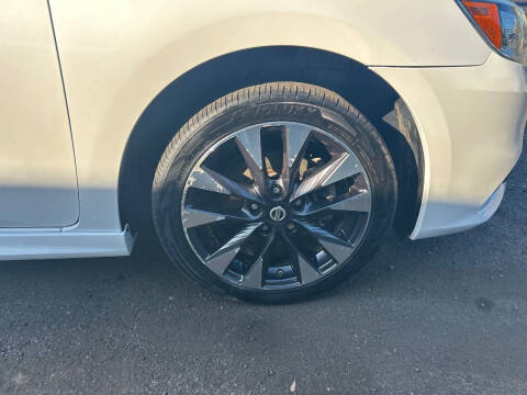 2016 Nissan Sentra SR